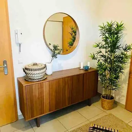 Apartment Charming In City Center - S6